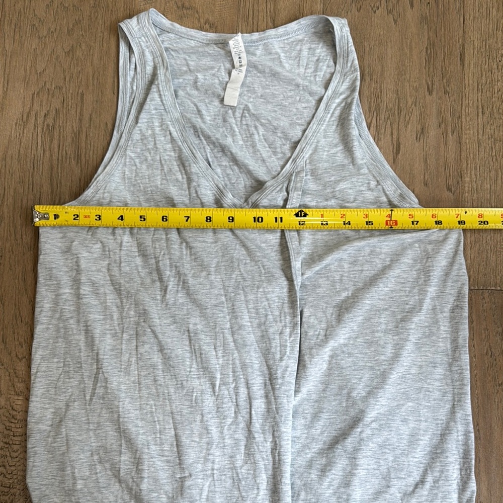 Lululemon Knot A Problem Tank Heathered Core Ultra Light Grey Size 10 - Picture 10 of 12